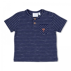 t-shirt -here comes the fun marine