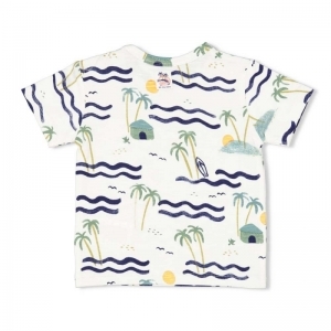 t-shirt-here comes the fun wit