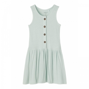  subtle green