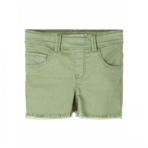  hedge green