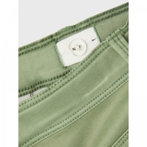  hedge green