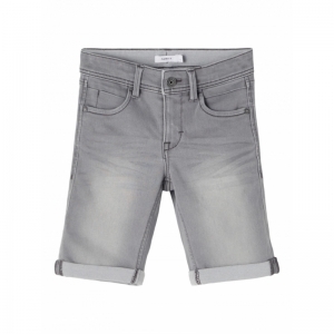 medium grey den