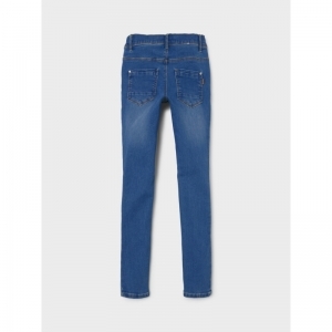 medium blue den
