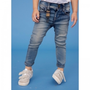  medium blue den