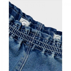 medium blue den