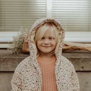 ovy-puffer bleached sand