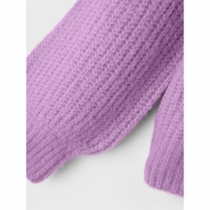 violet tulle