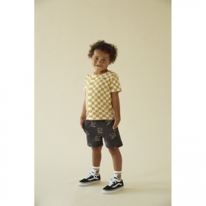 t-shirt - checkmate geel