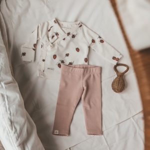 antique white