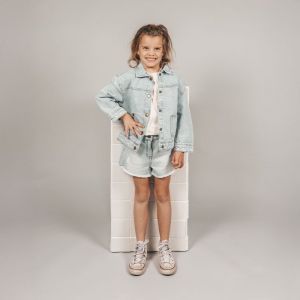  pale blue