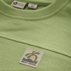 t-shirt daily7 tendril