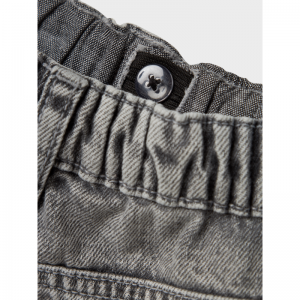  medium grey den
