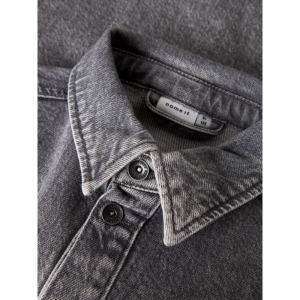  medium grey den