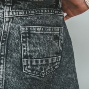  acid grey