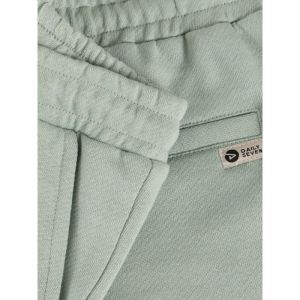 shorts structure green milieu