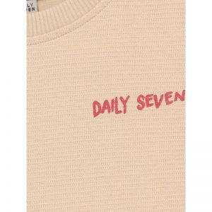 t-shirt backprint latte sand