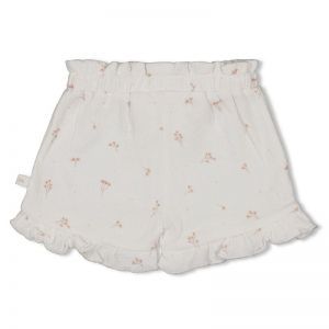 short-delicate flower offwhite