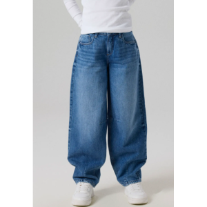 name it medium blue den